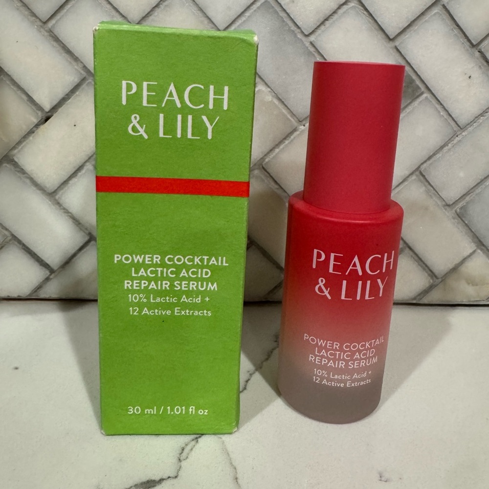 Peach & Lily Power Cocktail Lactid Acid Repair Serum NIB
